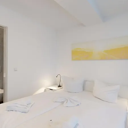 Fewos Direkt Am Strand, Teilweise Mit Meerblick, Villa Sirene, Binz Extérieur photo