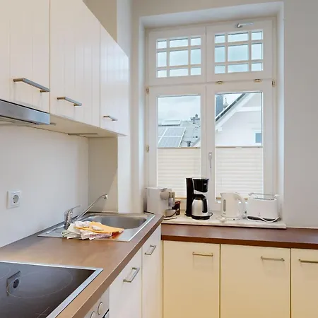Fewos Direkt Am Strand, Teilweise Mit Meerblick, Villa Sirene, Binz Extérieur photo
